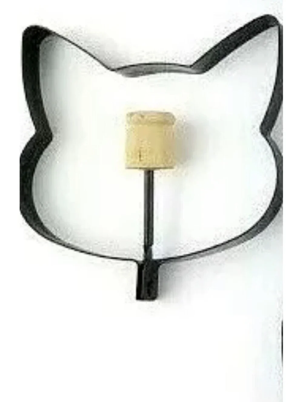 8 METAL PANCAKE  MOLDS W/FOLDING HANDLES